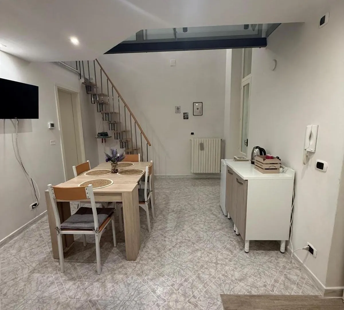 A Casa Di Noah Apartamento Bari 0*,  Itália